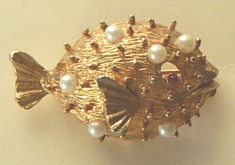 Napier puff fish pin