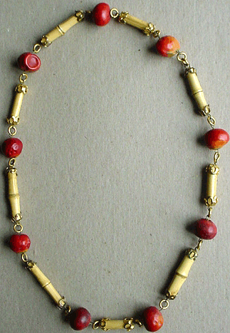 Vintage bamboo & seed bead necklace