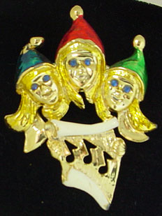 Three elfs pin